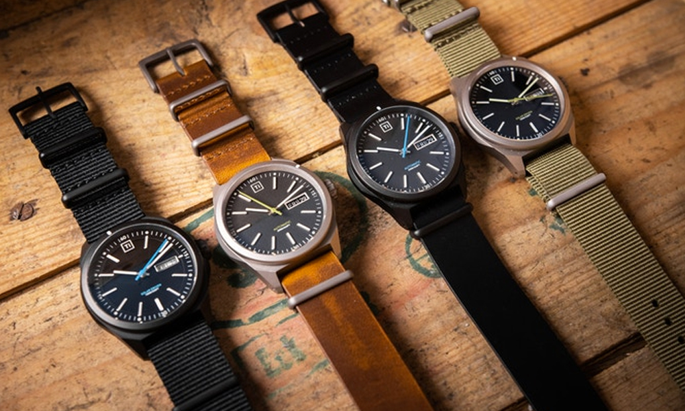Ti Field Watch