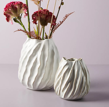 Mooney Vase