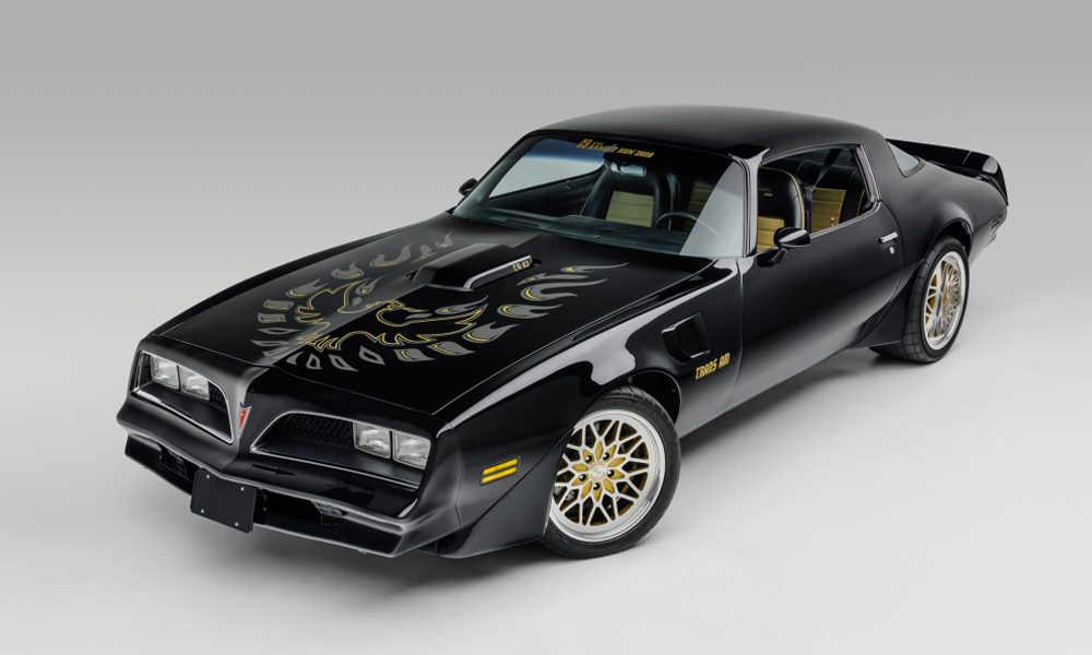 Burt Reynolds’ 1978 Pontiac Firebird Is Up For Auction