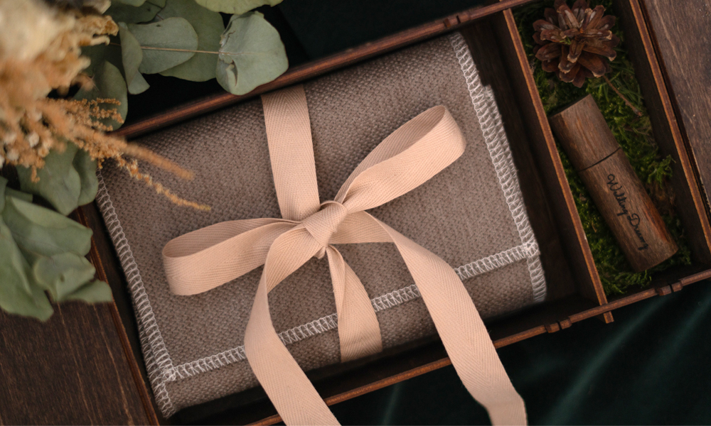 The Wedding Gift Guide: 50 Under $100