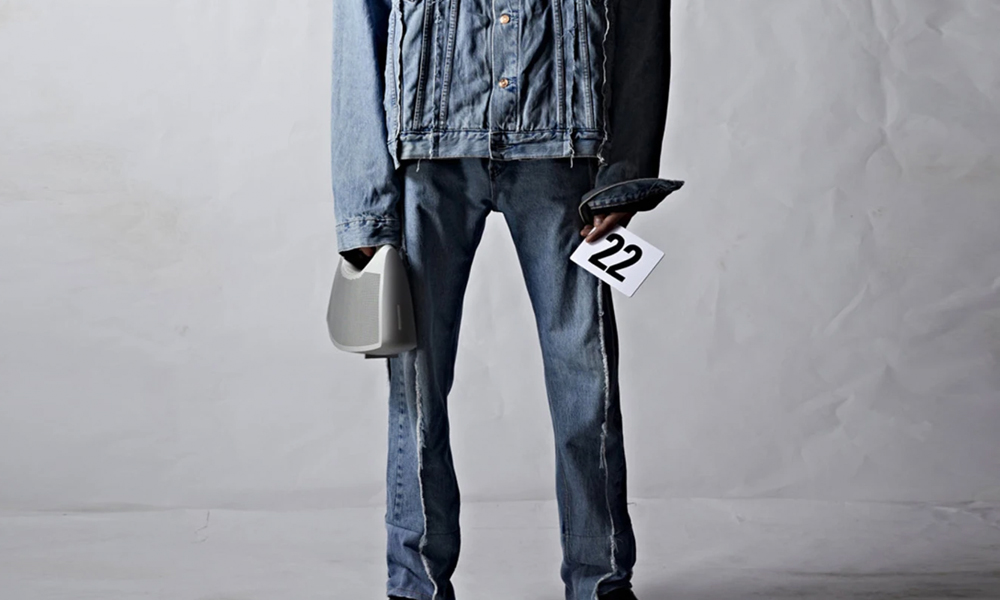 Alt Image