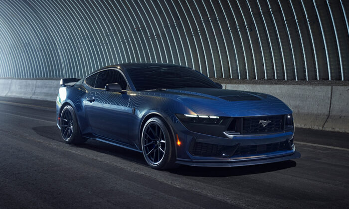 2024 Ford Mustang Dark Horse