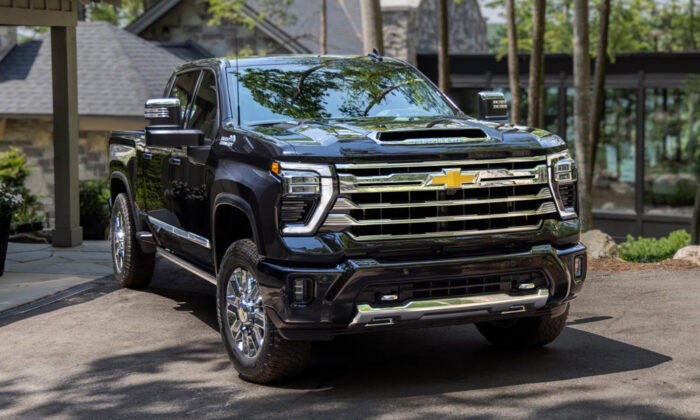 2024 Chevrolet Silverado HD