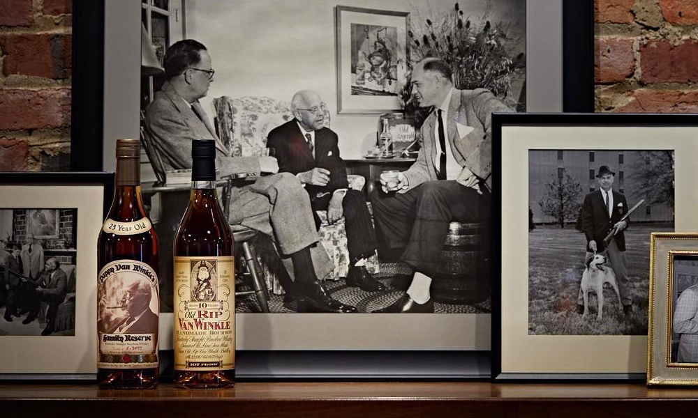 Alt Image