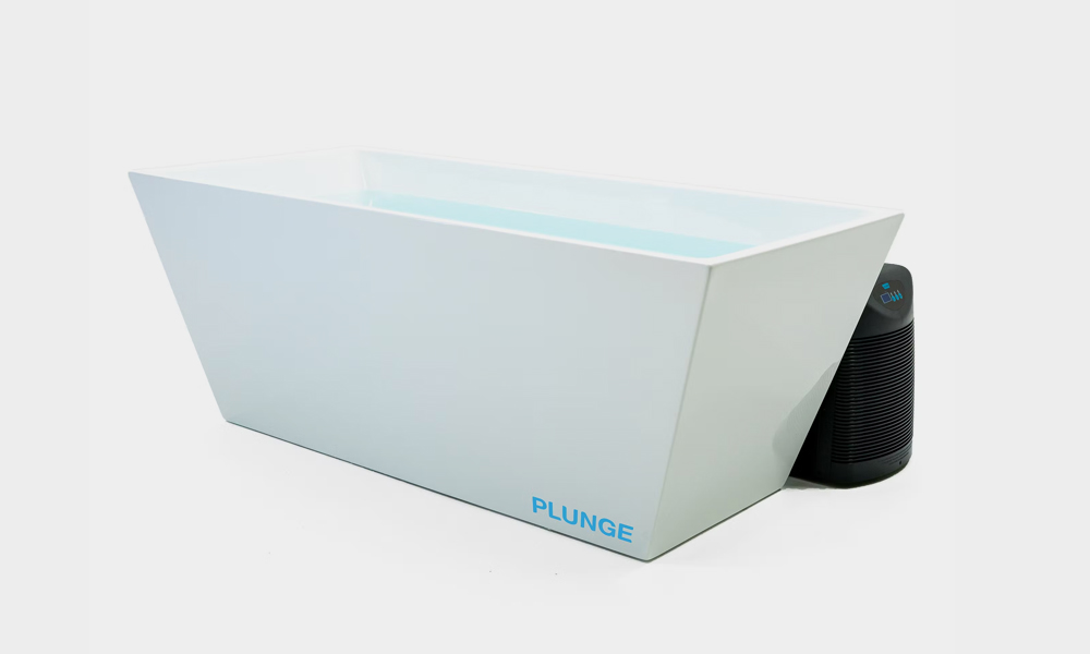 Bring Cold Therapy to Your Yard With This Cold Plunge Tub