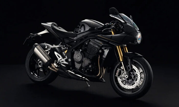 Triumph Speed Triple 1200 RR Bond Edition