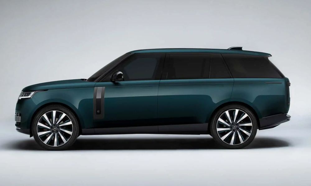 2024 Land Rover Range Rover P615 SV with 606 Horsepower