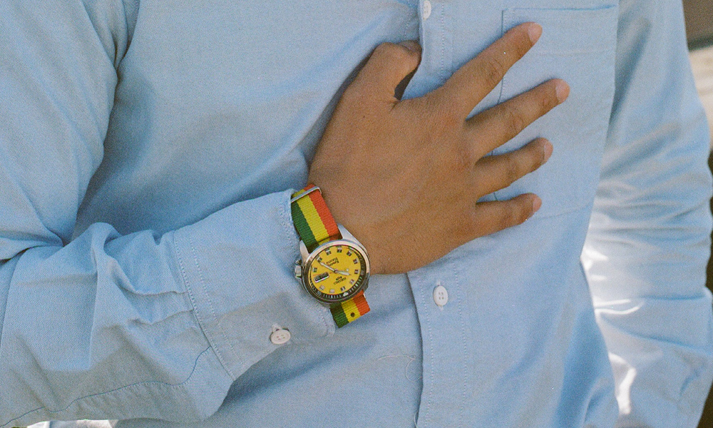 Alt Image
