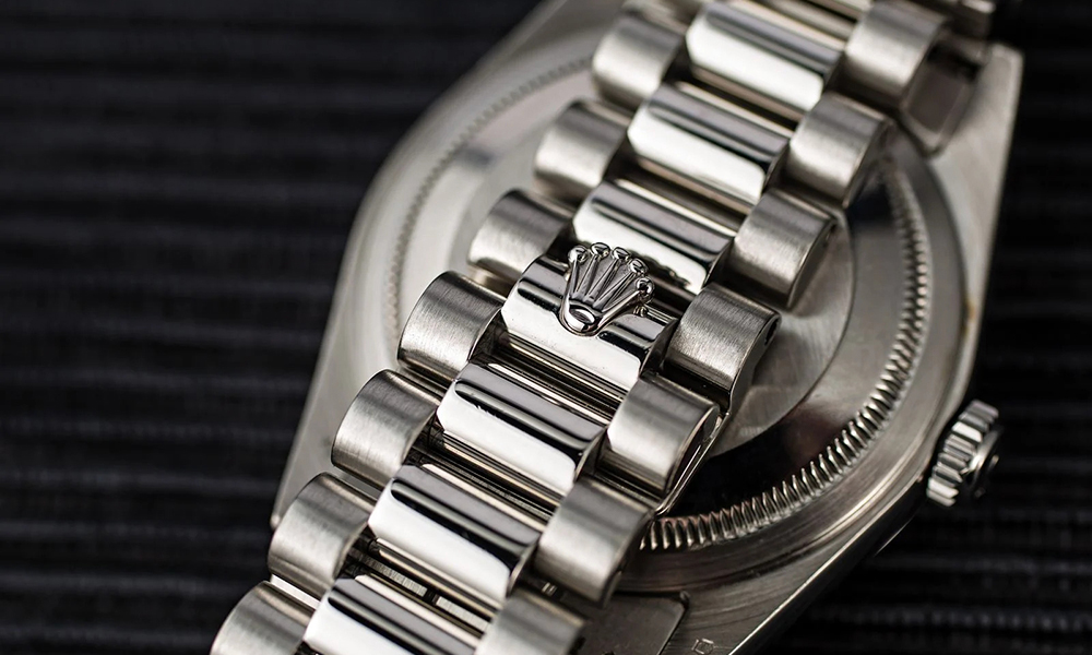 Add Versatility to Your Watch: Every Type of Watch Strap