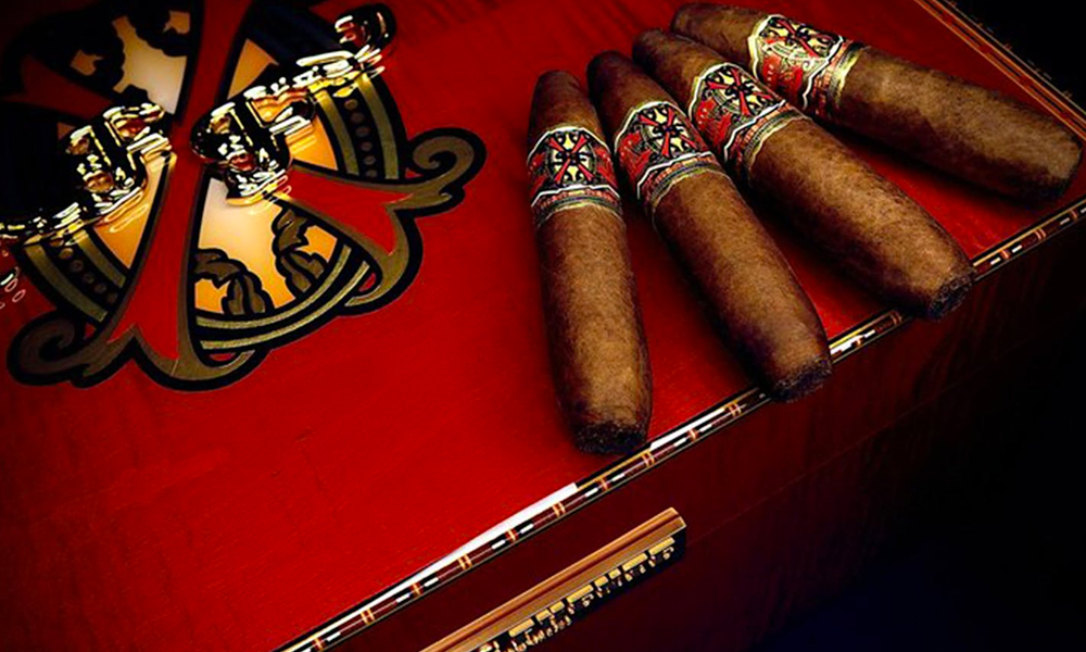 2023 OpusX Serie “Heaven and Earth” Big B Humidor