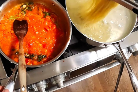 Quick Sauce from Fresh Tomatoes