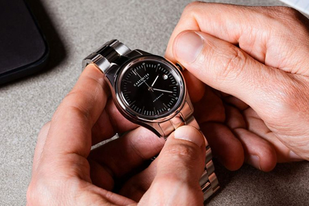 How to Set a Watch, and Two Things You Should Never, Ever Do