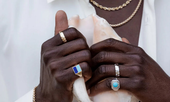 why-every-guy-should-own-a-signet-ring