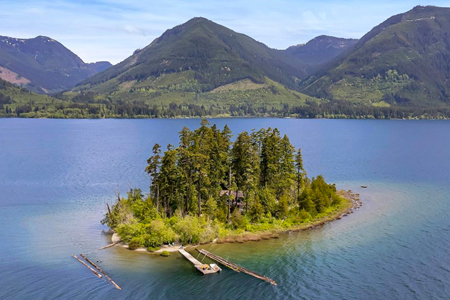 This Canadian Private Island Can Be Yours for $1.2 Million