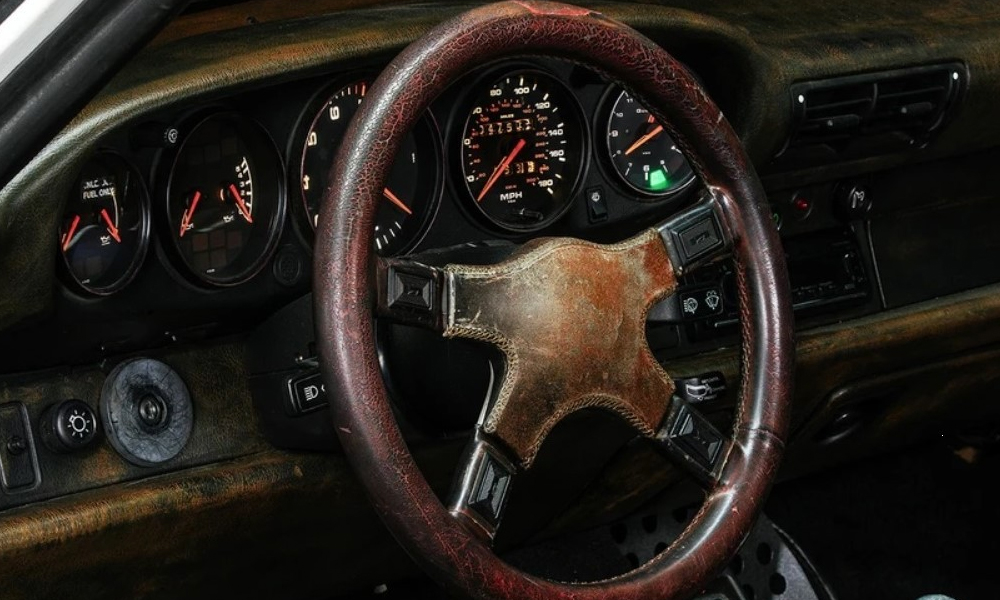 Alt Image