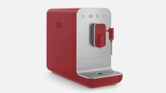 SMEG Medium Fully-Automatic Coffee Machine
