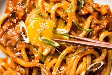 Kimchi Udon With Scallions