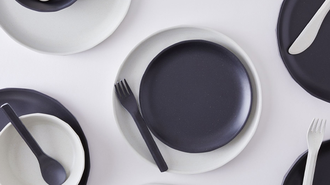 Alfresco Outdoor Dinnerware