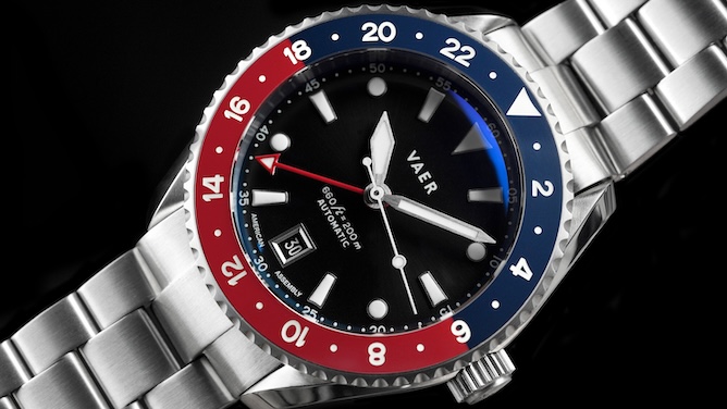 Vaer Watches G5 Meridian True GMT
