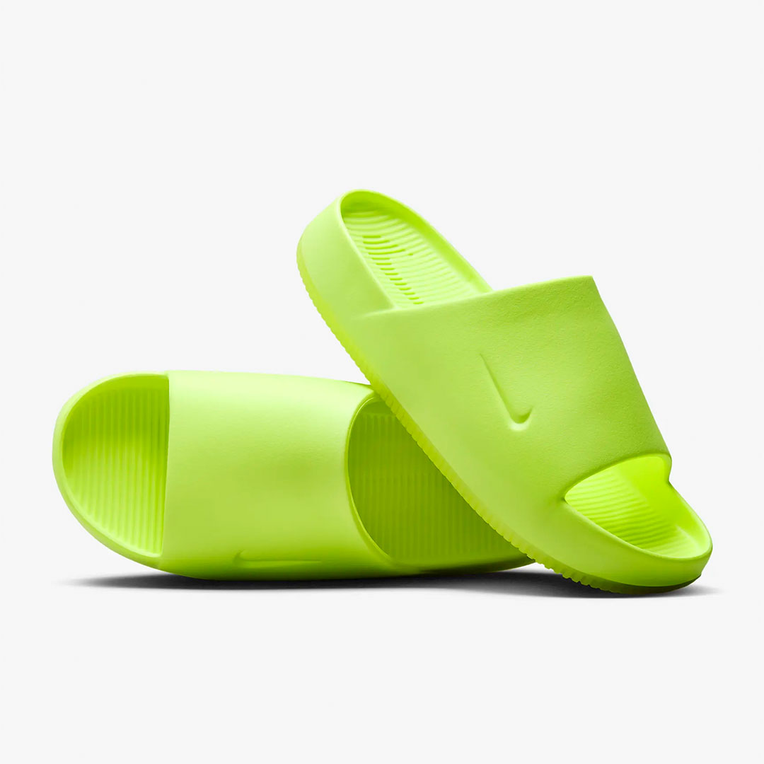 Nike Calm Slides