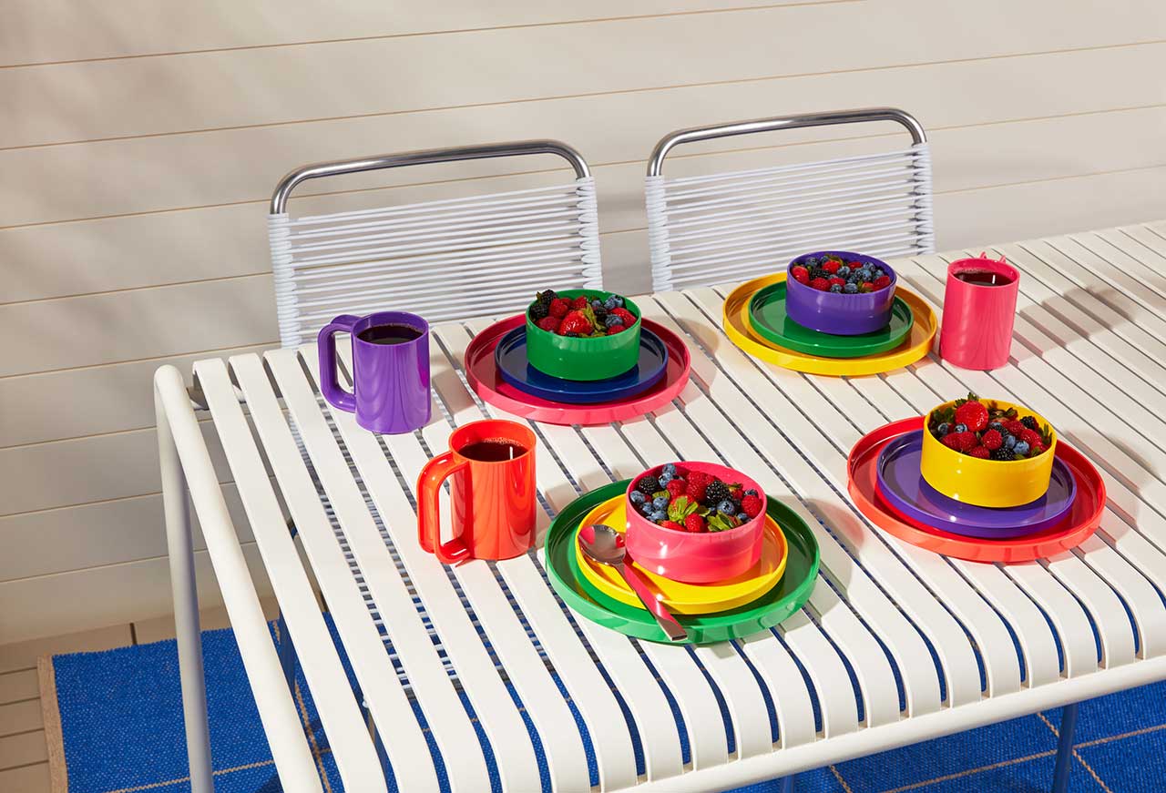 Max Hellerware Rainbow Dinnerware Set