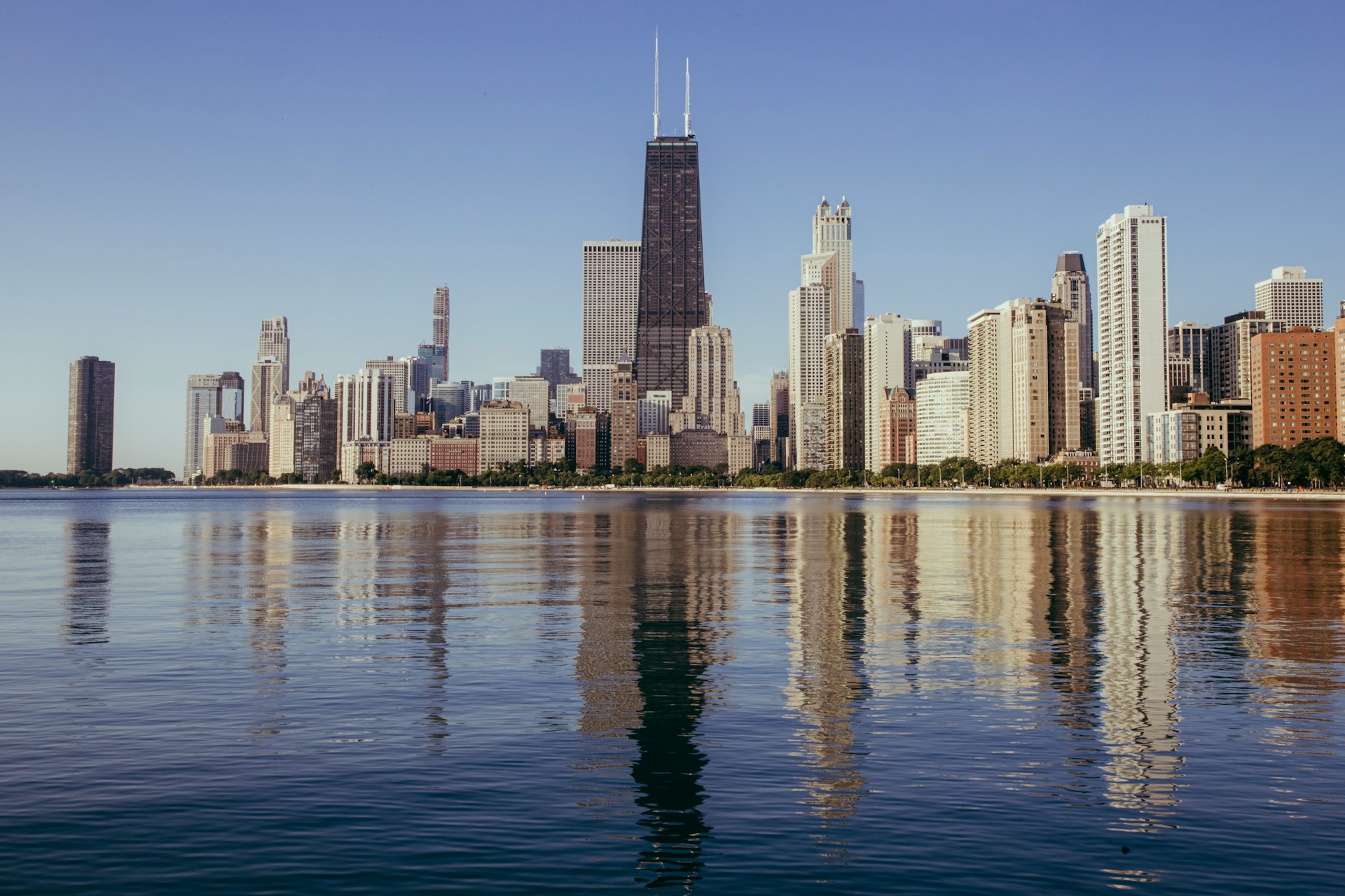 How to Ball on a Budget in Chicago