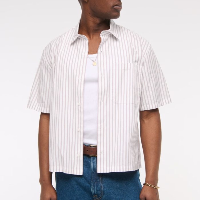 Abercrombie & Fitch Short-Sleeve Cropped Poplin Button-Up Shirt