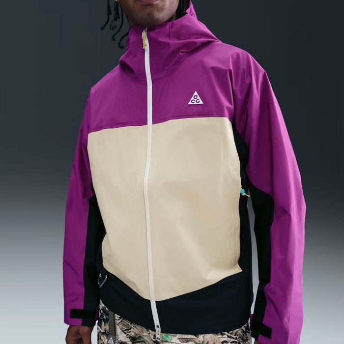 Nike ACG “Morpho” Men’s Storm-FIT ADV Rain Jacket