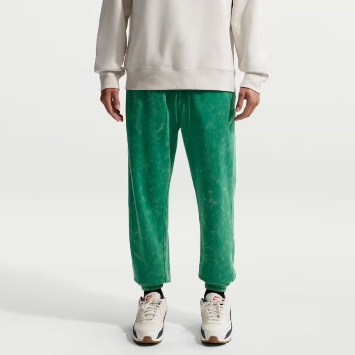 Nike Sportswear Club Men’s Washed Cuffed Fleece Pants