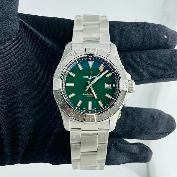 Breitling 42mm Avenger Green Dial Stainless Steel